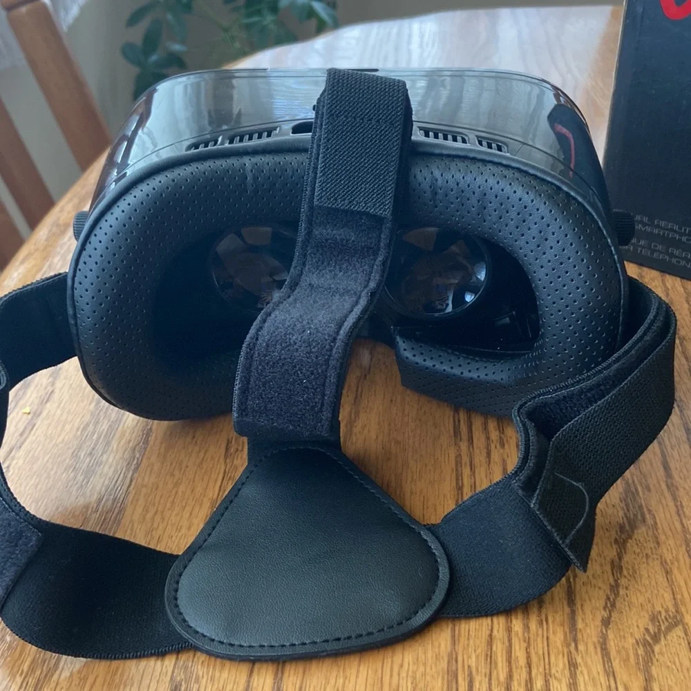 Smartphone VR Headset